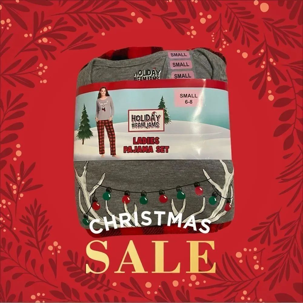 Women’s Holiday Pajama Set Christmas Reindeer Size Small 6 / 8 NWT